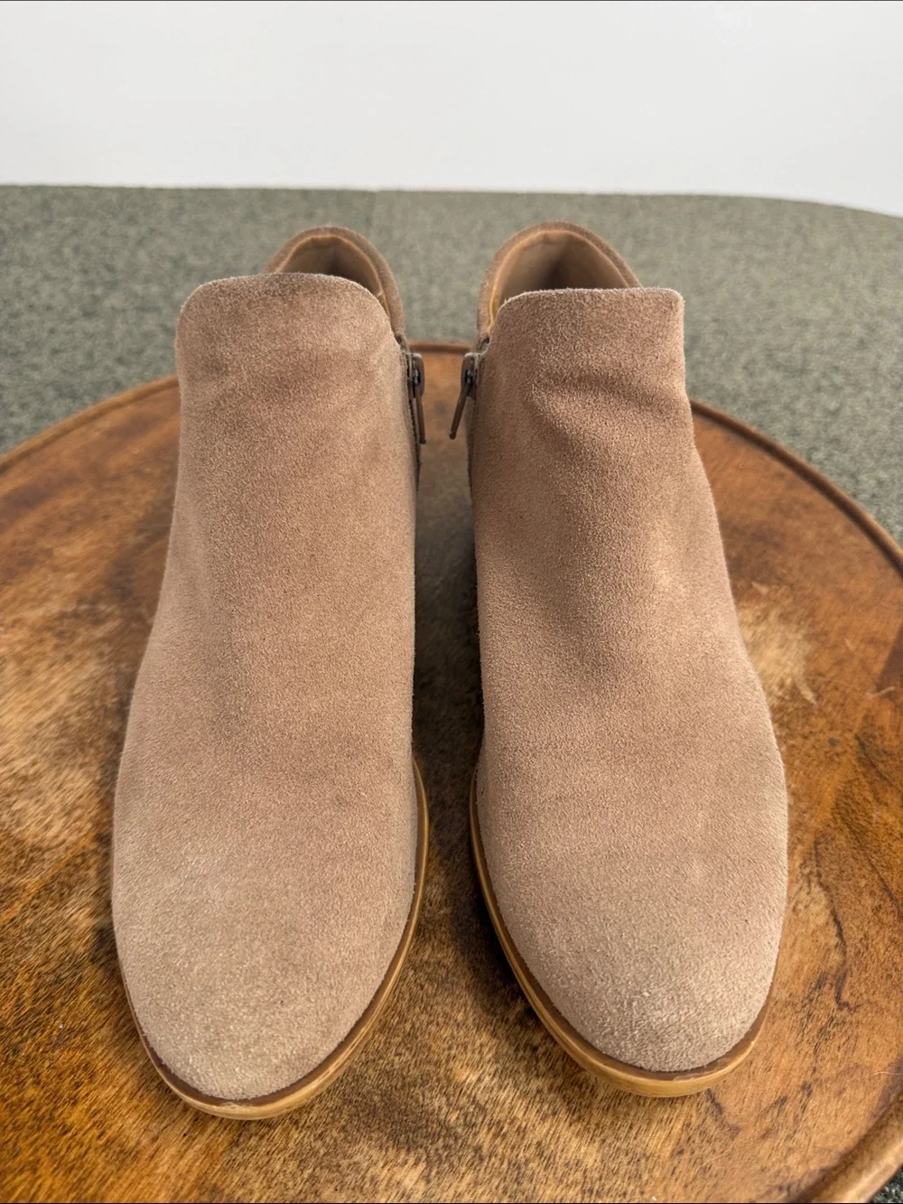 Lucky Brand Boots Wm 8 M Brett Beige Taupe Suede Low Heel Booties